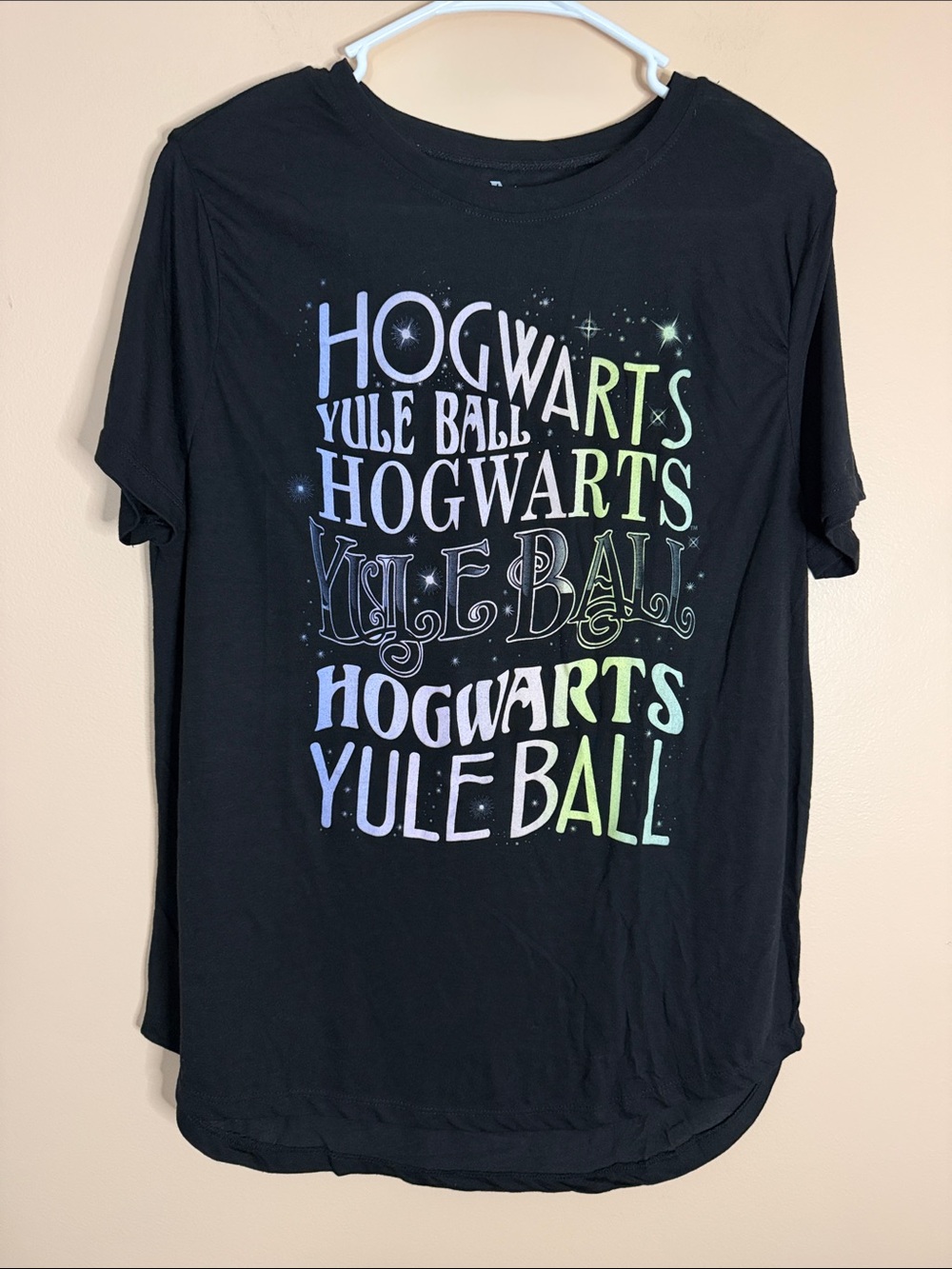 Hogwarts Yule Ball Short Sleeve Graphic Tee - Black